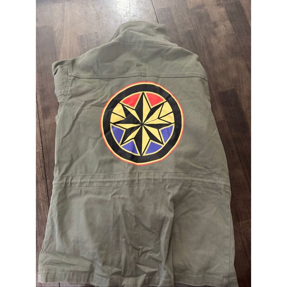 Captain Marvel Jacket Size Small - Picture 3 of 7